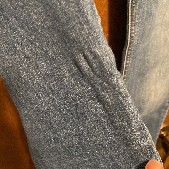 RAG & BONE ankle skinny denim jeans. FLAWS - puckers in fabric on front and leg. - Picture 5 of 13